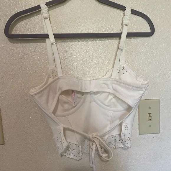 Wild Fable White Lace Trim Crop Top - Picture 2 of 2